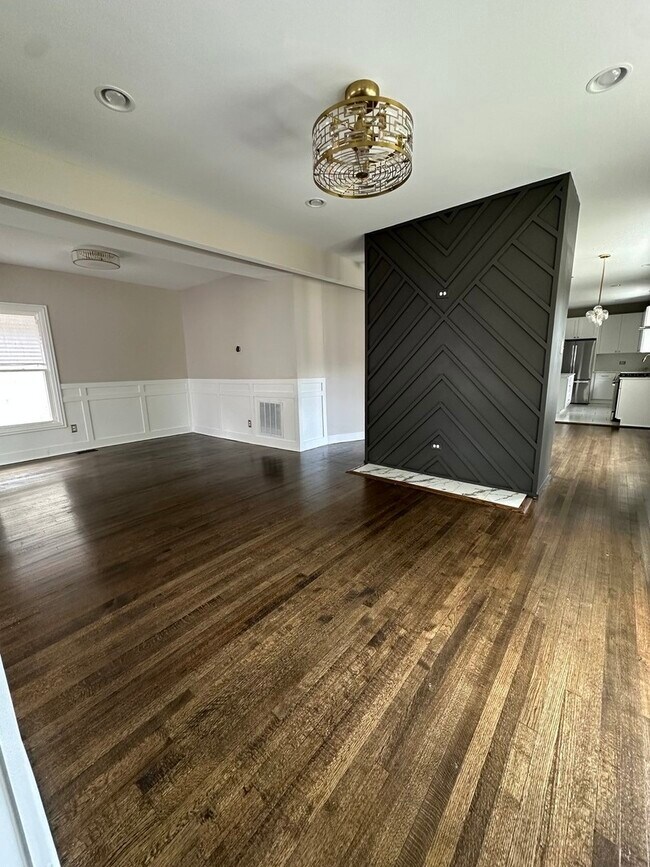 7700 S Paxton Ave in Chicago, IL - Building Photo - Building Photo