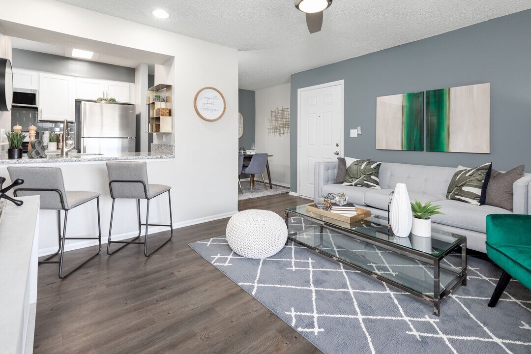 Compass in Melbourne, FL - Building Photo