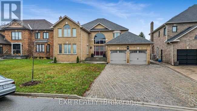 property at 23 Chatsworth Ct