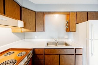 1218 Cedar St in Muscatine, IA - Building Photo - Building Photo