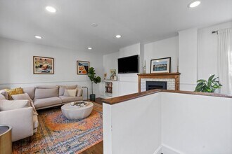 3 Short St Pl in Boston, MA - Building Photo - Building Photo
