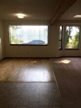 6056 Illahee Road NE in Bremerton, WA - Building Photo - Building Photo