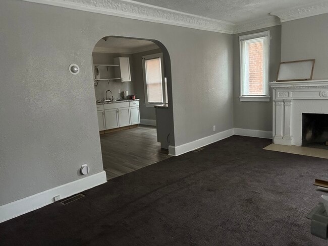 property at 4207 Devonshire Rd