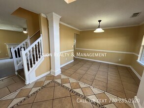 4694 Glider Cir in Douglasville, GA - Building Photo - Building Photo