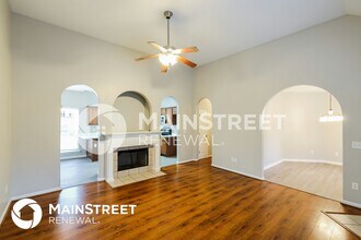 12879 Woodland Park Cir in Mc Calla, AL - Building Photo - Building Photo