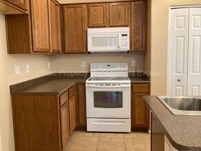 4059 E Carla Vista Dr in Gilbert, AZ - Building Photo - Building Photo