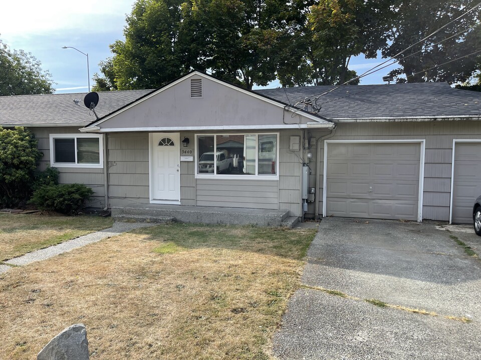 5440 S Bell St, Unit 5440 in Tacoma, WA - Building Photo