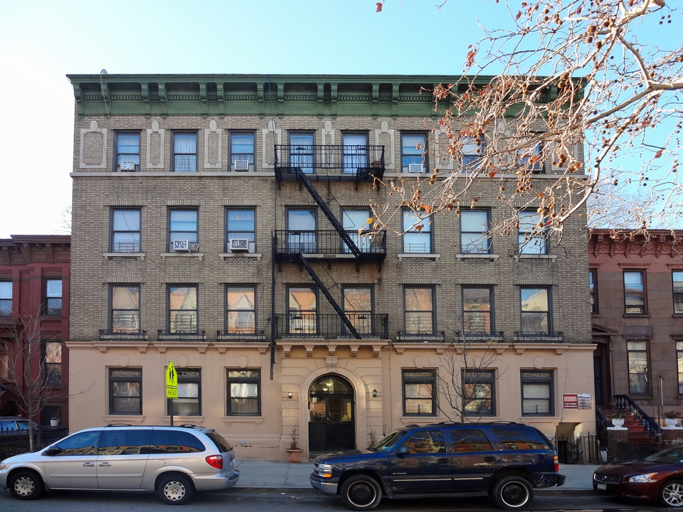 1398-1400 Dean St in Brooklyn, NY - Building Photo