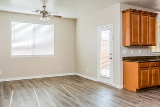 10584 La Campana St in Las Vegas, NV - Building Photo - Building Photo