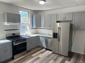 2 Wayne Ave in West Haverstraw, NY - Building Photo - Building Photo