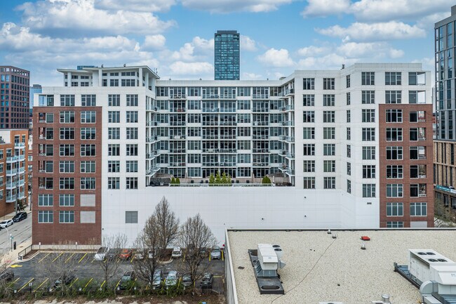 901 W Madison St in Chicago, IL - Building Photo - Building Photo