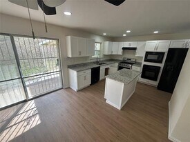 3528 Keyridge Dr in Dallas, TX - Building Photo