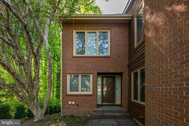 7714 Whiterim Terrace in Potomac, MD - Building Photo - Building Photo