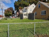 2456 Lambert Dr in Toledo, OH - Foto de edificio - Building Photo