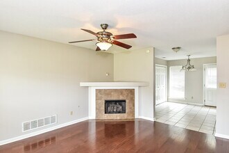 4483 Shadow Glen Cove in Horn Lake, MS - Building Photo - Building Photo