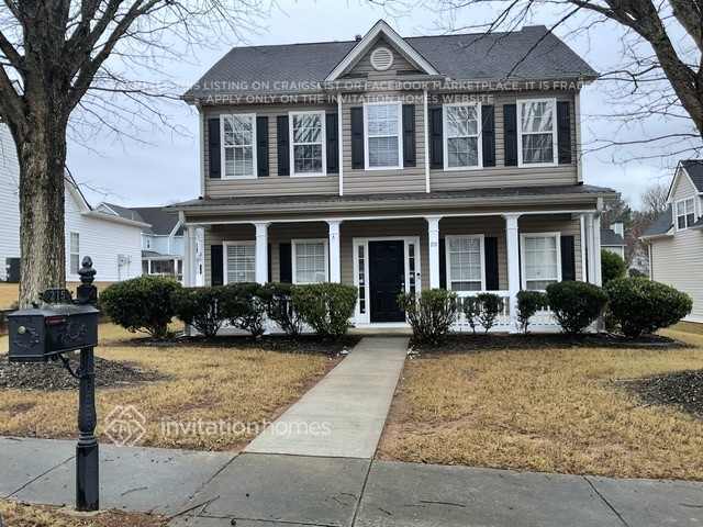 property at 215 Portico Pl