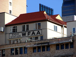 SoCo Urban Lofts in Dallas, TX - Building Photo - Building Photo