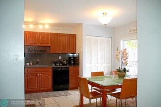 2859 NW 197th Terrace in Miami Gardens, FL - Building Photo - Building Photo