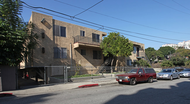 851 New Depot St in Los Angeles, CA - Building Photo - Building Photo