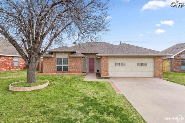 property at 5411 Forest Cove Dr