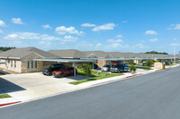 Union Square Apartments in Edinburg, TX - Foto de edificio - Building Photo