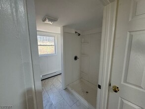 22 Spring Ln in Washington Township, NJ - Building Photo - Building Photo