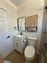 1044 Martin Luther King Jr Ave in Long Beach, CA - Building Photo - Building Photo