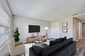 Stonemont Village in Jacksonville, FL - Building Photo - Building Photo
