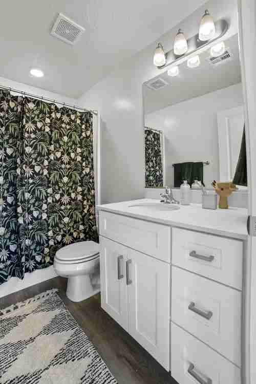 property at 350 W Old Hwy 91