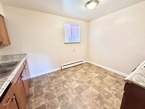 7250-7290 Newton Street in Arvada, CO - Building Photo - Building Photo