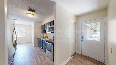 3661 Hampton Glen Pl in Jacksonville, FL - Building Photo - Building Photo