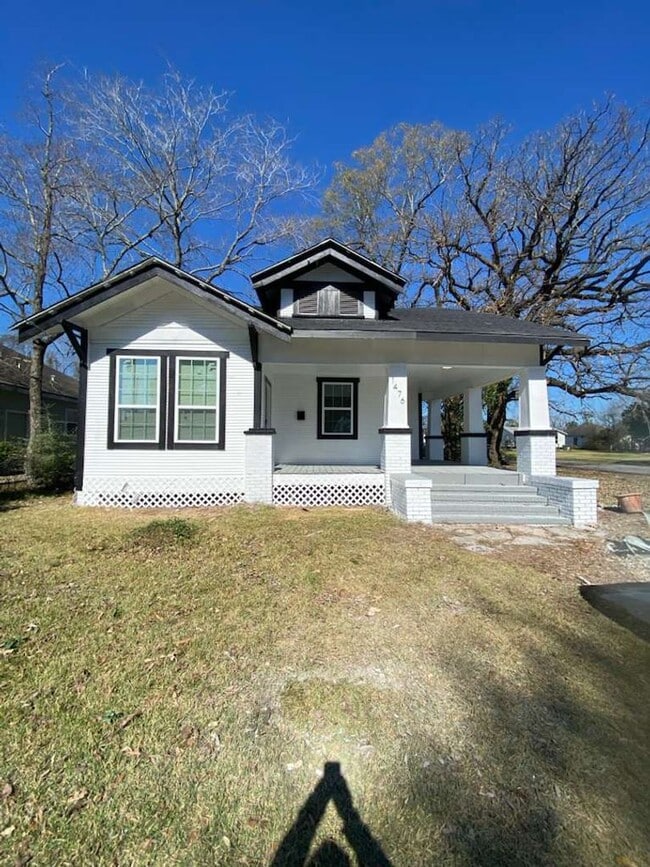 property at 1476 Louisiana St