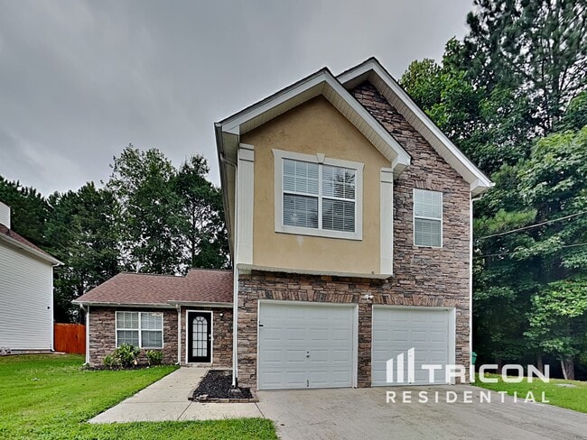 property at 2075 Mulberry Ln