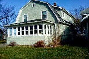 510 S Middleboro Ave in Mishawaka, IN - Building Photo