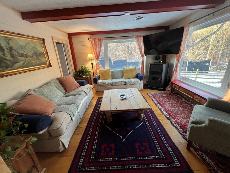 149 jaycox Rd in Philipstown, NY - Foto de edificio