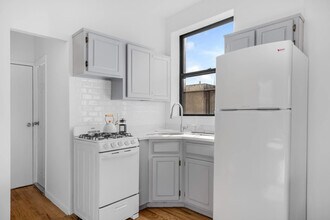 308 E 118th St in New York, NY - Building Photo - Building Photo