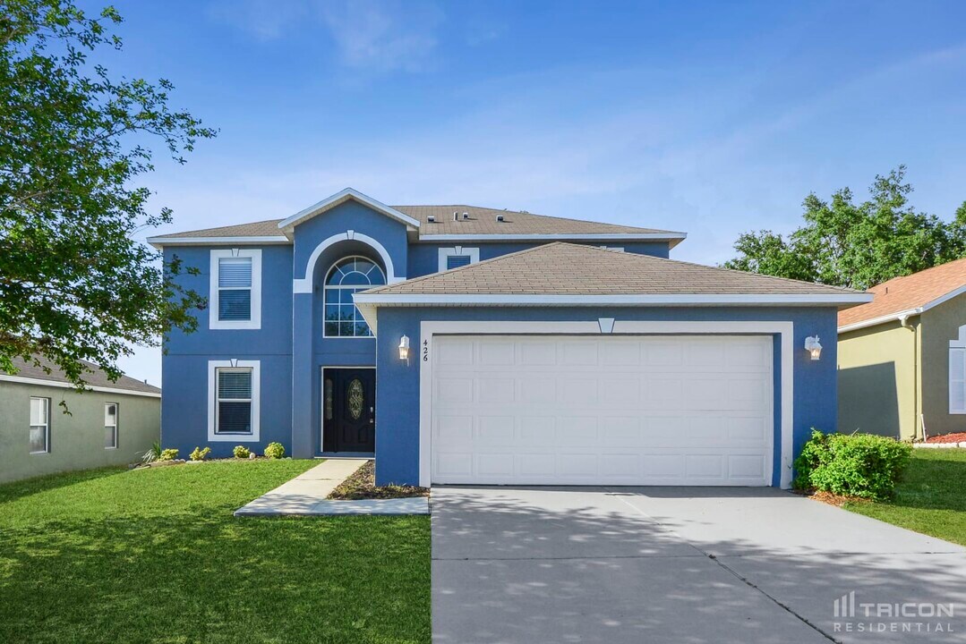 426 Elgin Blvd in Davenport, FL - Building Photo