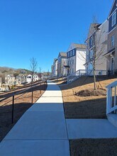 2703 Stream Valley Ln NW in Atlanta, GA - Building Photo - Building Photo