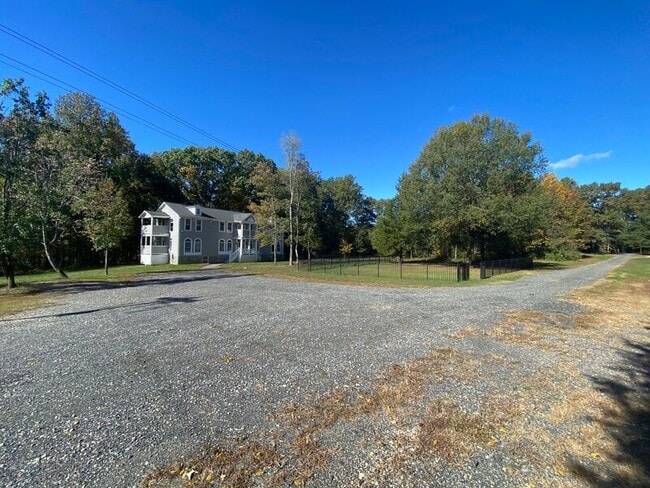 3108 Mine Rd in Fredericksburg, VA - Building Photo - Building Photo