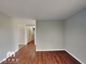 617 5th Way in Pleasant Grove, AL - Foto de edificio - Building Photo