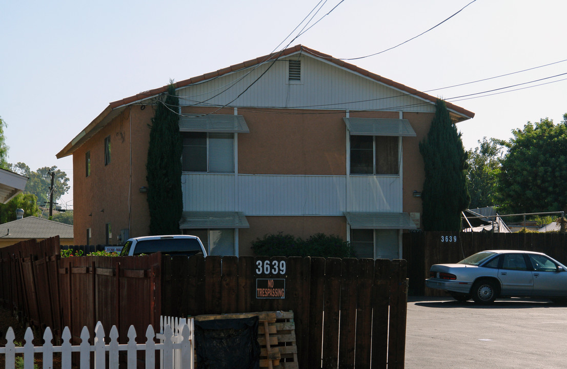 3639 S Cordoba Ave in Spring Valley, CA - Building Photo