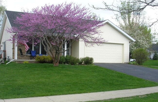 property at 3101 Dorchester Way