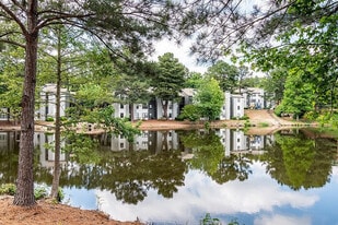 Summit Station in Duluth, GA - Building Photo