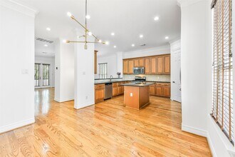 1529 Rosewood St in Houston, TX - Building Photo - Building Photo