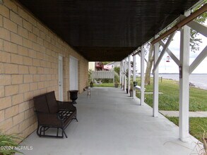 144 Great Neck Rd in Havelock, NC - Building Photo - Building Photo