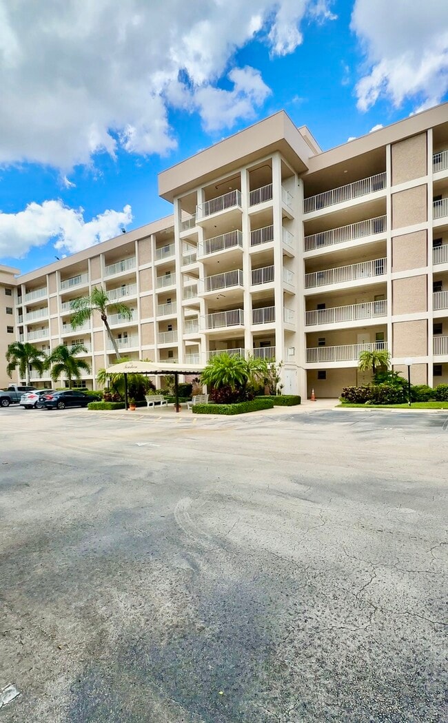 property at 2651 S Course Dr