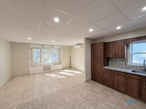 77-17 64th Ln in Queens, NY - Building Photo - Building Photo