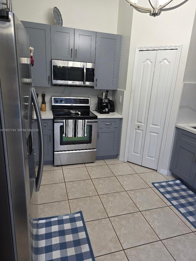 15764 SW 101st St in Miami, FL - Building Photo - Building Photo