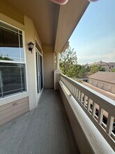 8520 S Holland Ln in Littleton, CO - Building Photo - Building Photo