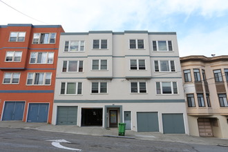 1385 16th Ave in San Francisco, CA - Building Photo - Building Photo